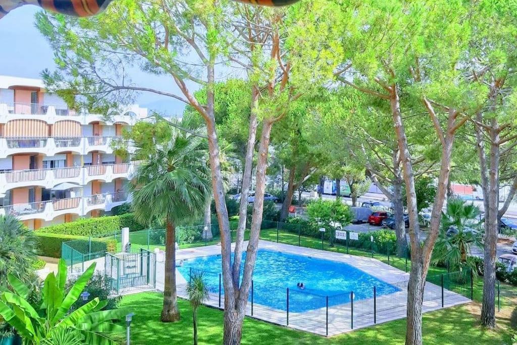 Farniente Riviera Apartment Mandelieu La Napoule Luaran gambar